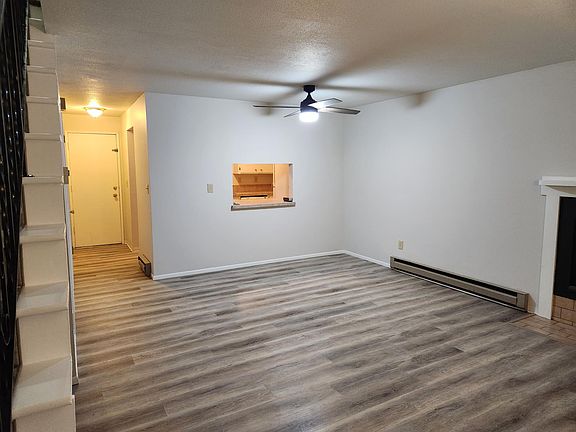 4th image of 9607 E Archery Ave