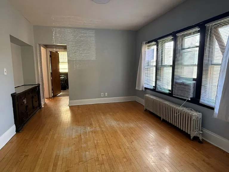 3442 S 13th St — Photo 3