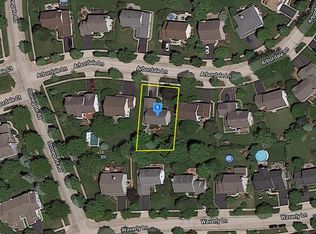 1851 Arbordale Ln, Algonquin, IL 60102