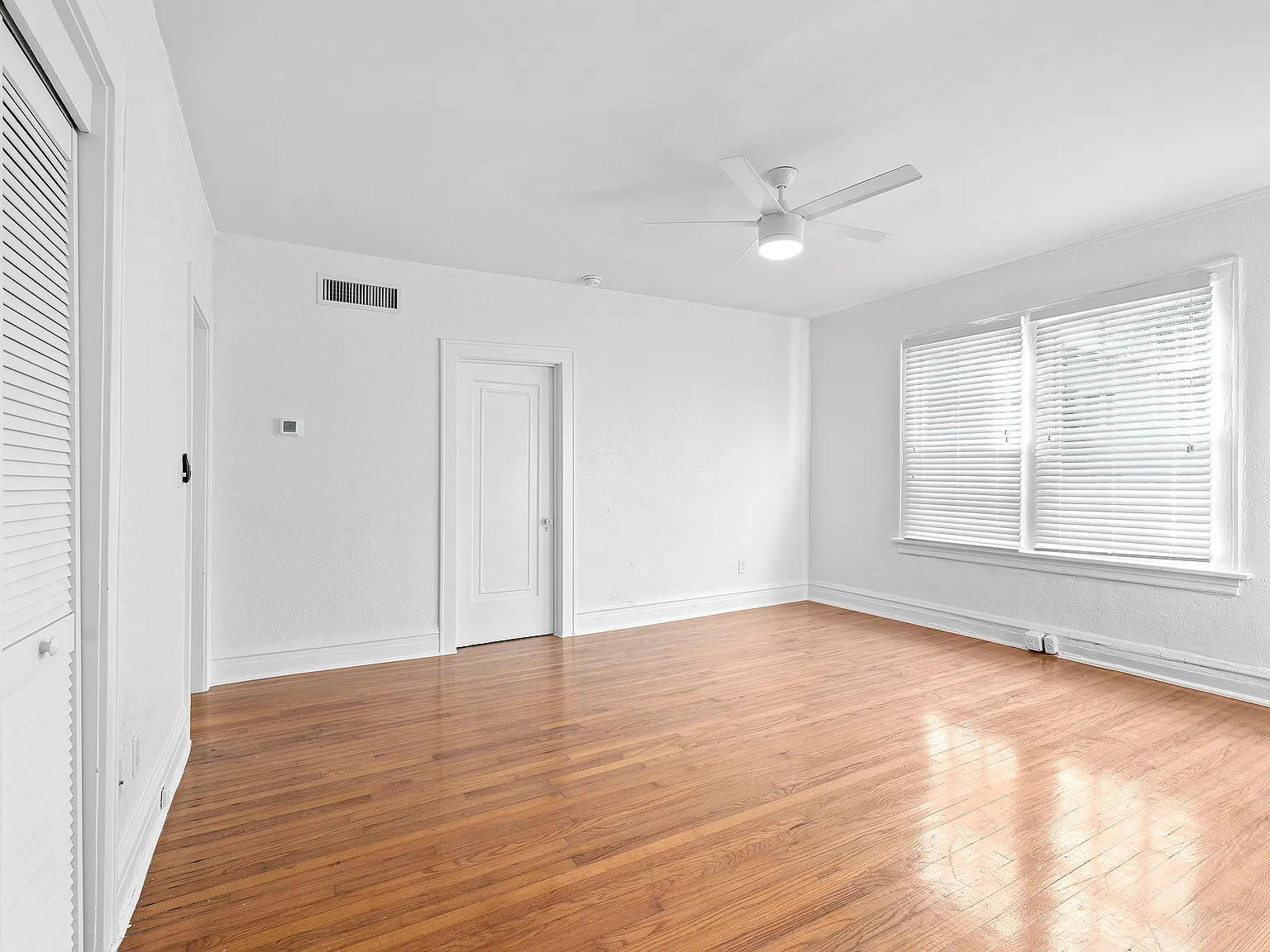 1 bed, 750 sqft, $2,031 — Photo 4