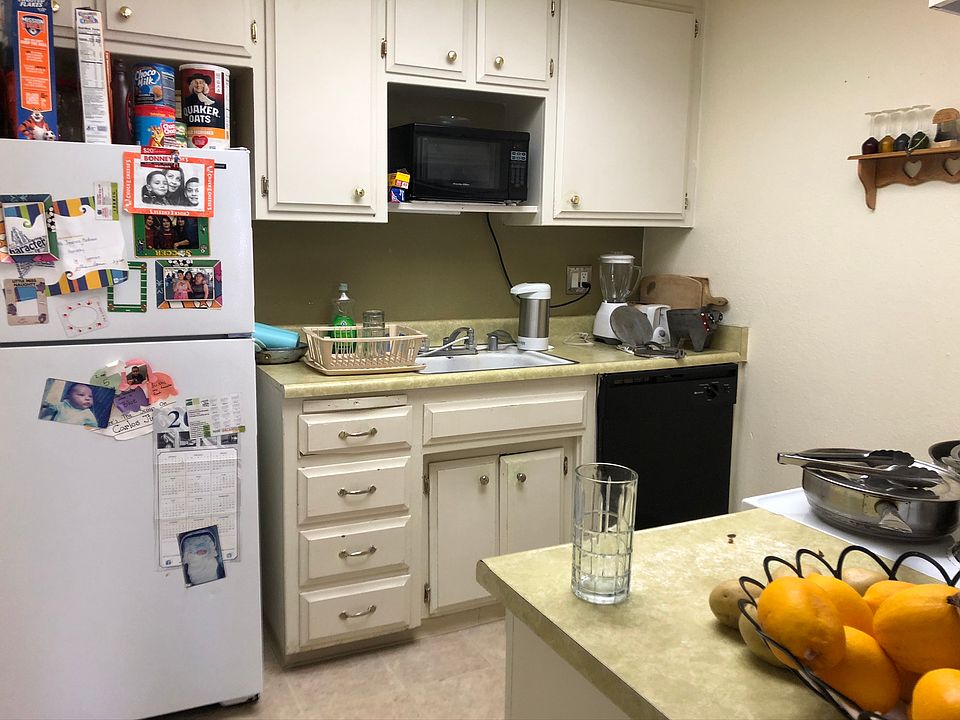 1st image of 7049 Peachtree Ave #7049