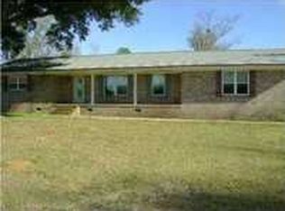 1042 Tate Rd, Cantonment, FL 32533