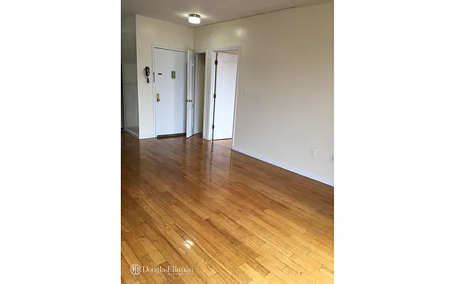 Rented by Douglas Elliman | media 8