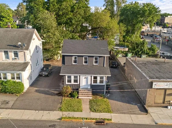 16 Palisade Ave, Bergenfield, NJ 07621