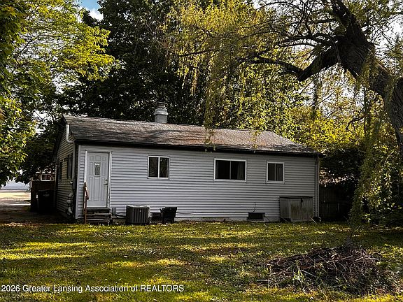 4th image of 3714 Sumpter St