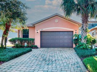 640 Grand Canal Dr, Poinciana, FL 34759