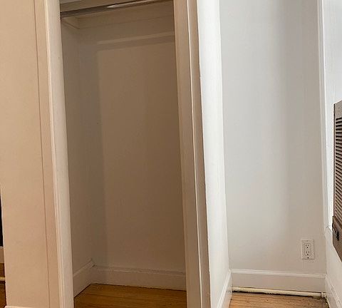 4th image of 76 E 1st St APT 1D