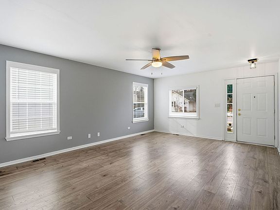 2nd image of 27071 N Ridge St