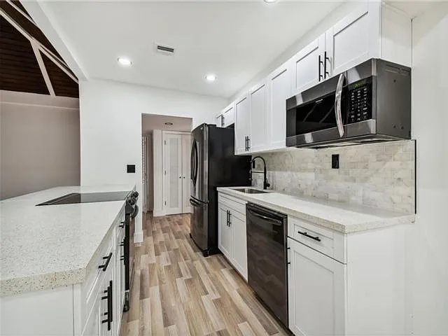 5704 S Travelers Palm Ln — Photo 17