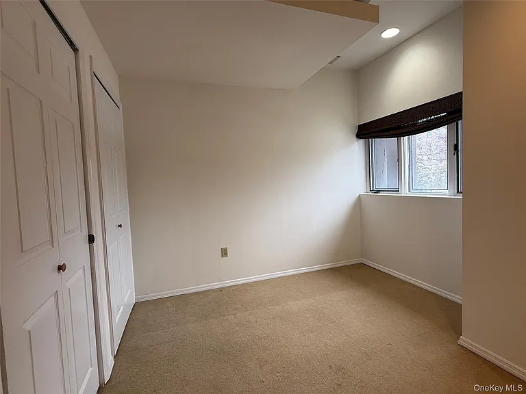 130 S Middle Neck Rd #2 — Photo 12