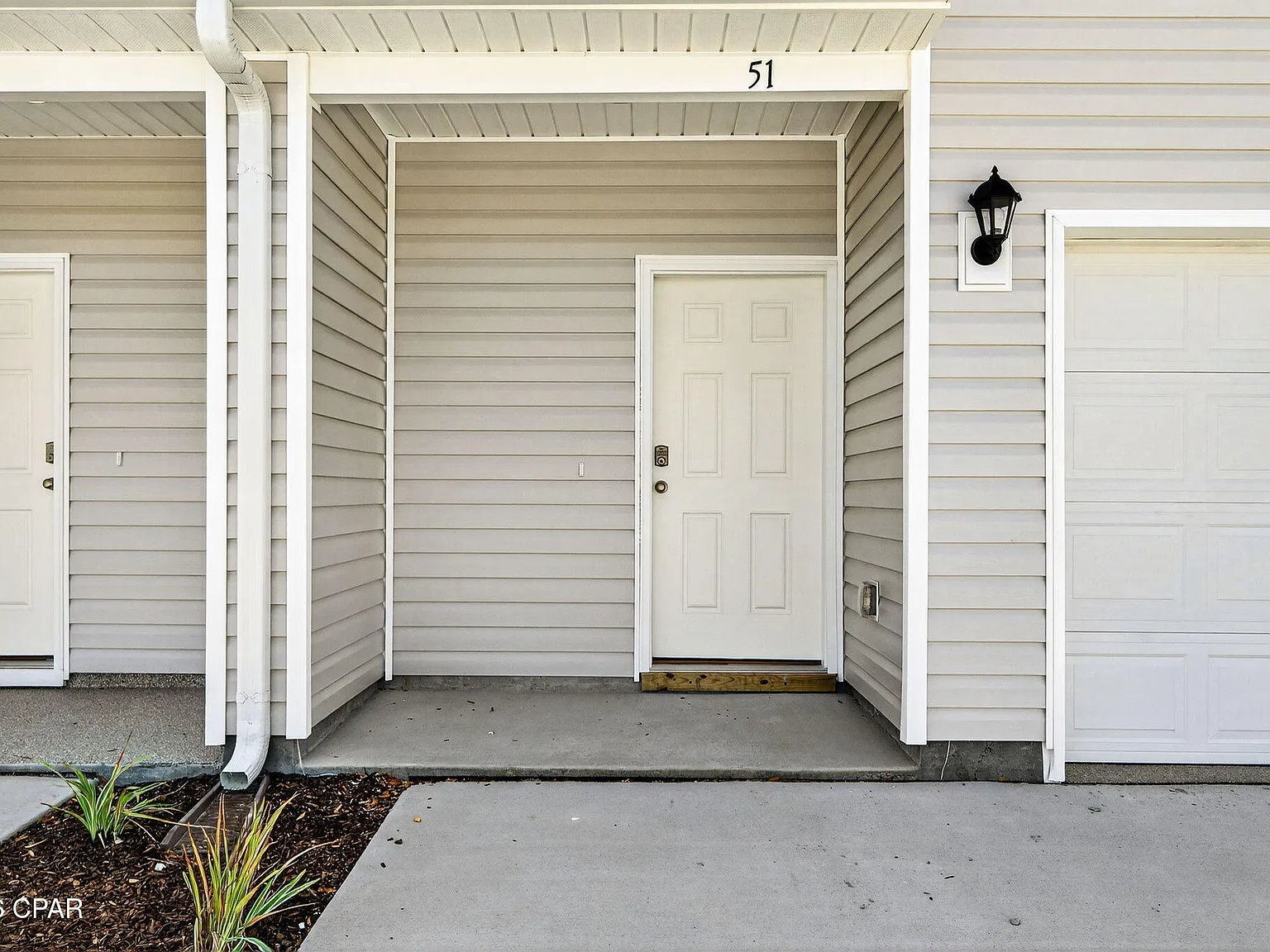 3 bed, 2.5 bath, 1500 sqft, $1,995 — Photo 3