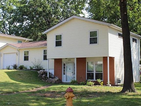 2nd image of 10992 Saxonhall Dr