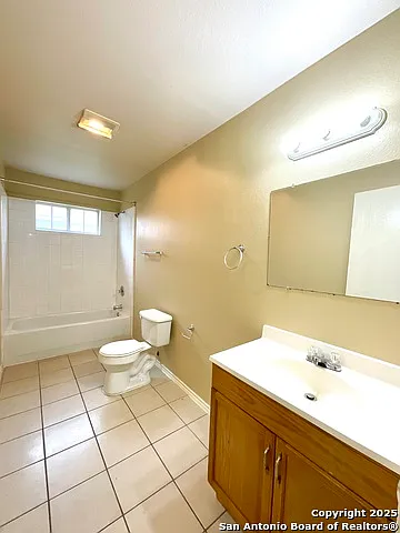 7560 Oak Chase — Photo 11
