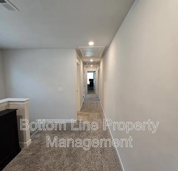 1221 Colgher St — Photo 37