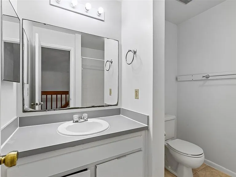 2219 SW 39th Way — Photo 11
