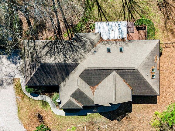 2nd image of 4179 Waters Edge Lane