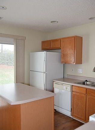 5th image of 12192 Bottlebrush Pl #902