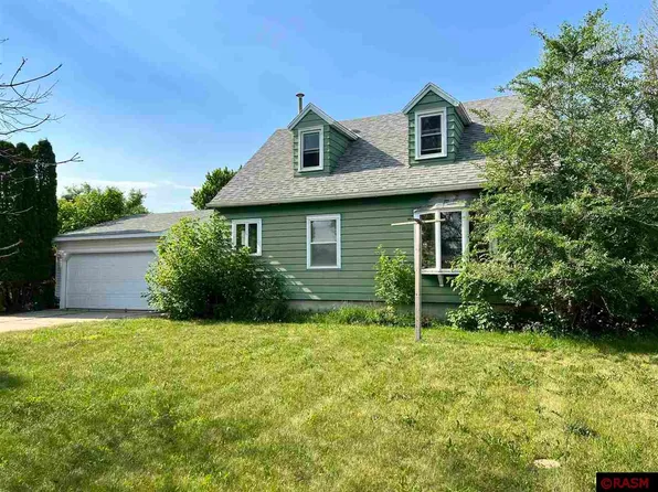 606 5th St SE, Dodge Center, MN 55927