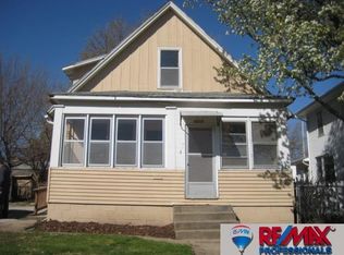 4212 S 37th St, Omaha, NE 68107