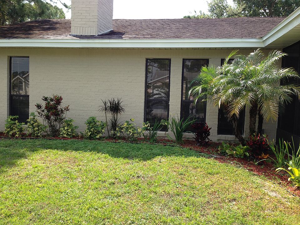 1st image of 108 SW Eyerly Ave