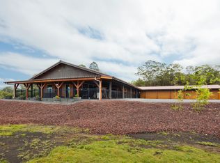 1009 Kulaloa Rd, Hilo, HI 96720