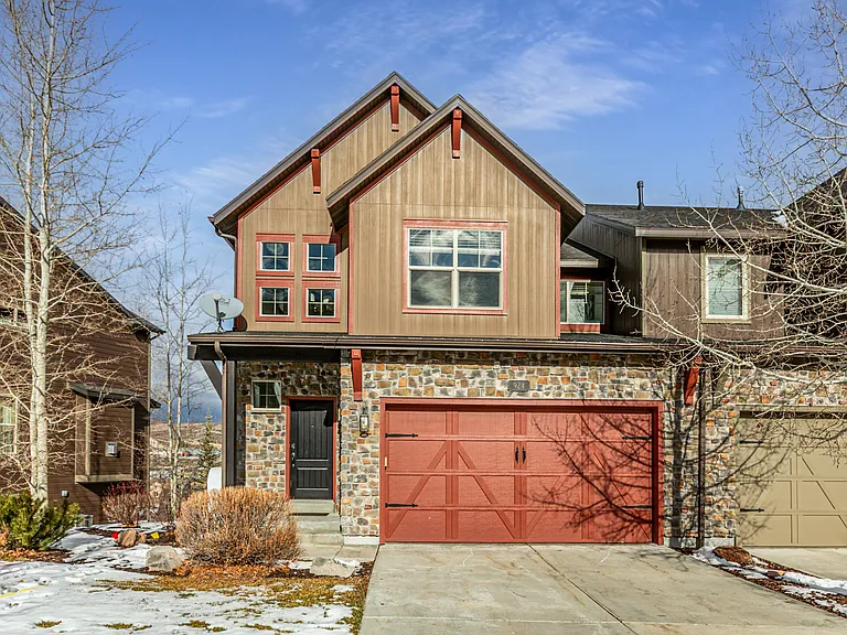 924 W Abigail Dr — Photo 30