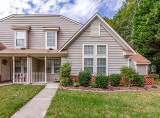 134 Post Oak Rd, Yorktown, VA 23693