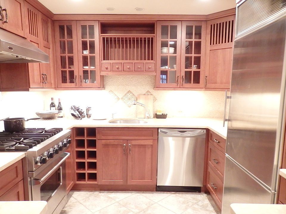 1st image of 163 W 95th St APT 2