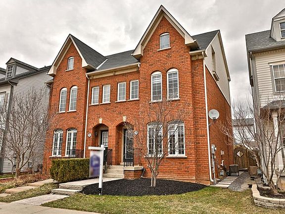 2nd image of 75 Glenashton Dr