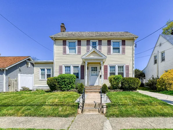 15 E Lawrence St, Milltown, NJ 08850