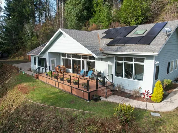 341 Council Hill Rd, Lakeside, OR 97449
