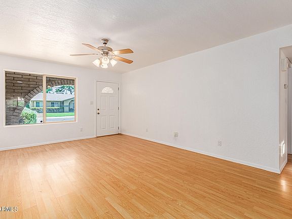 3rd image of 3632 W CHARLESTON Avenue