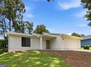 8413 Glenwoods Ter, Riverdale, GA 30274