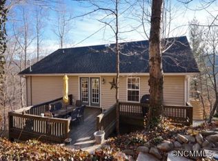 101 Huntington Dr, Swannanoa, NC 28778
