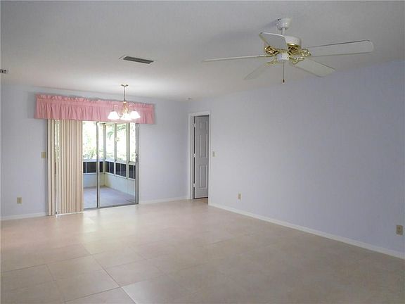 4th image of 485 25th Ave