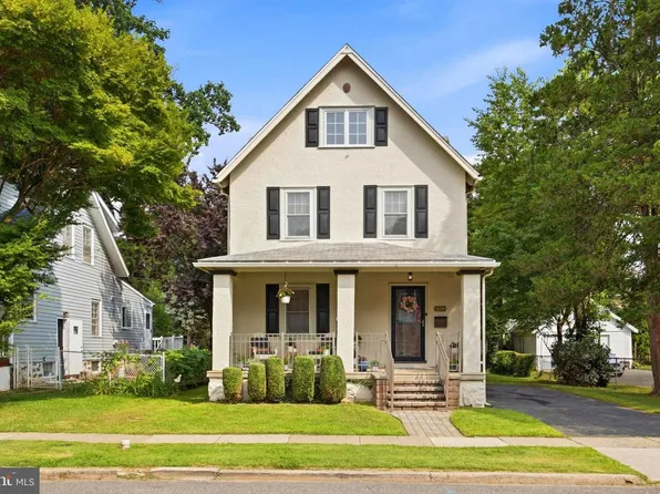 4113 Sommers Ave, Drexel Hill, PA 19026
