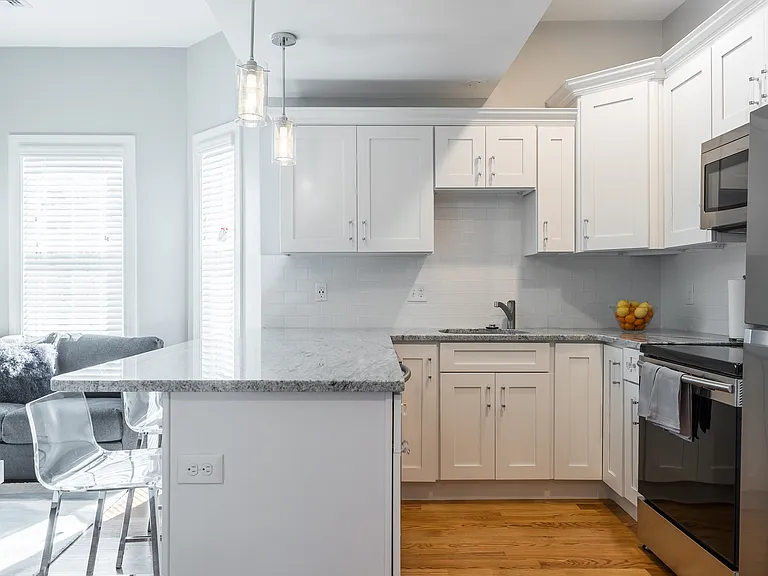 11-13 Plymouth St #3D — Photo 14
