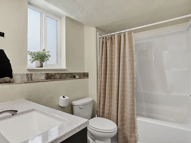 8060 W 9th Ave #101 — Photo 22