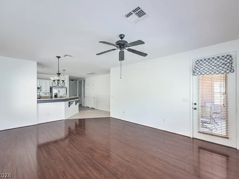 5389 Progresso St — Photo 14