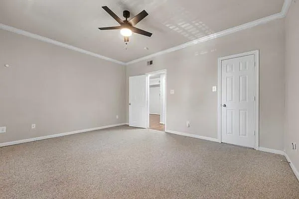 2255 Braeswood Park Dr #338 — Photo 16