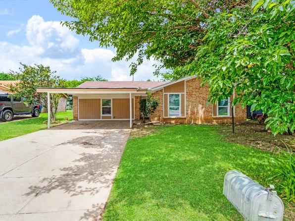 4901 Richardson St, Fort Worth, TX 76119
