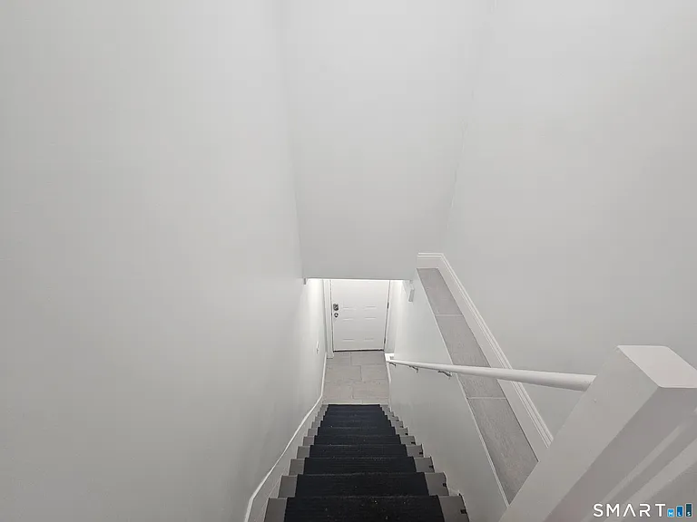 79 Hamilton Ave #2 — Photo 11