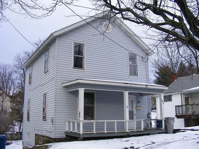 1st image of 648 Jefferson St