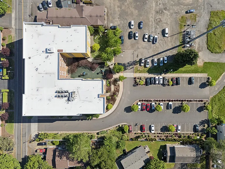 459 Rock Apartments — Photo 9