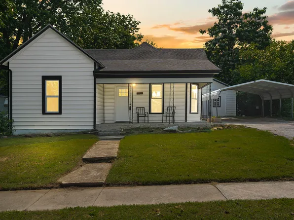 2210 N Boonville Avenue, Springfield, MO 65803