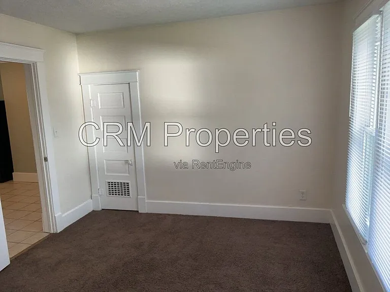 837 S Armstrong St #2 — Photo 15