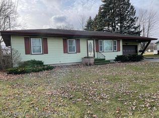 608 S Traver St, Saint Johns, MI 48879