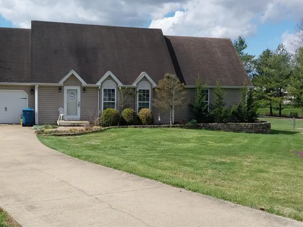 230 Christina Dr, Salvisa, KY 40372