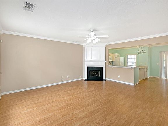 3rd image of 2762 Terrell Trace Dr