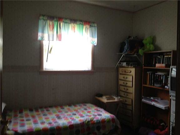 5th image of 6149 E 42nd St